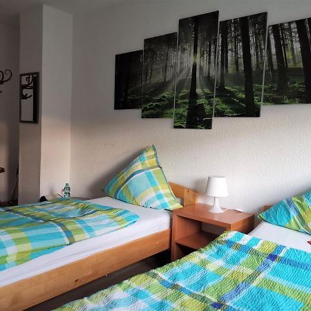 Hotel-Pension Zum Hirsch Hattersheim am Main Buitenkant foto