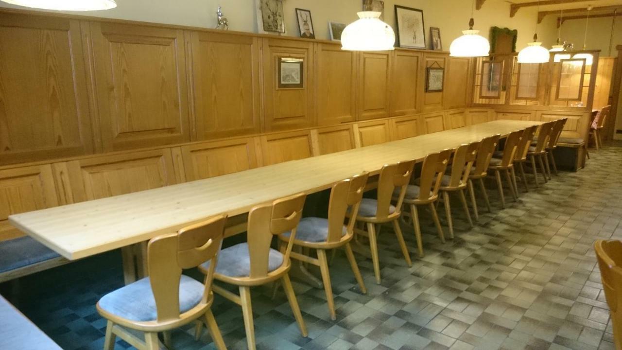 Hotel-Pension Zum Hirsch Hattersheim am Main Buitenkant foto